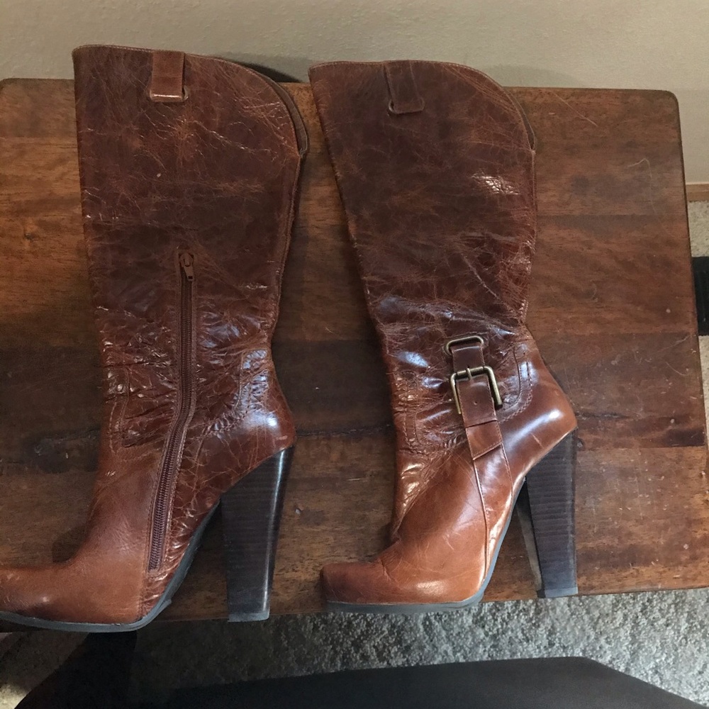 Jessica Simpson leather boots size 8 1/2